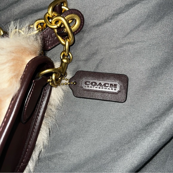 Coach shearling swing full size - Picture 5 of 9